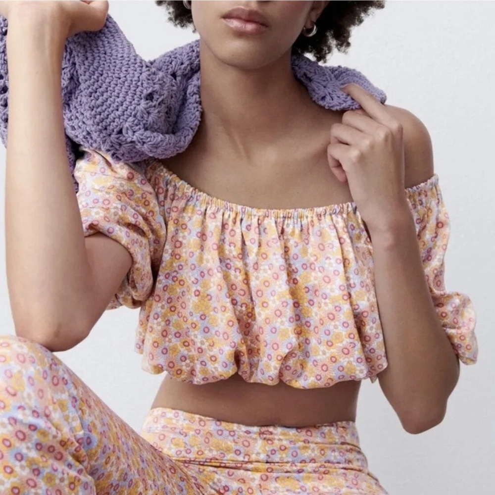 Zara Floral Off-Shoulder Crop Top | Size L